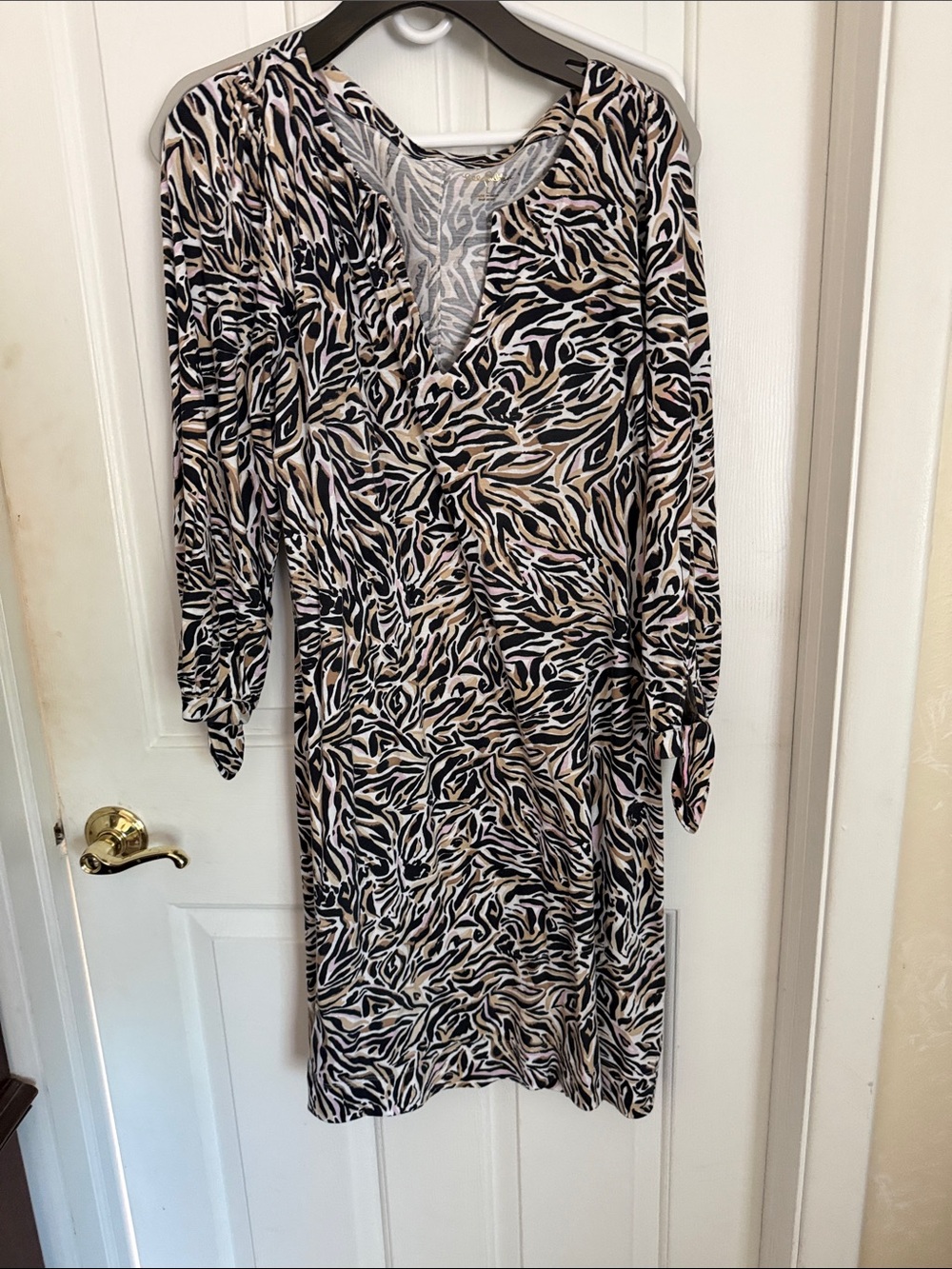 Lilly Pulitzer Black & Cream Animal-Print Long Sleeve V-Neck Dress